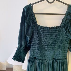Baltic born emerald velvet dress